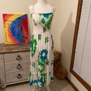 Women beach dress